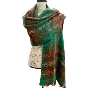 Pretty Persuasions Green & Brown Plaid Fringed Blanket Scarf